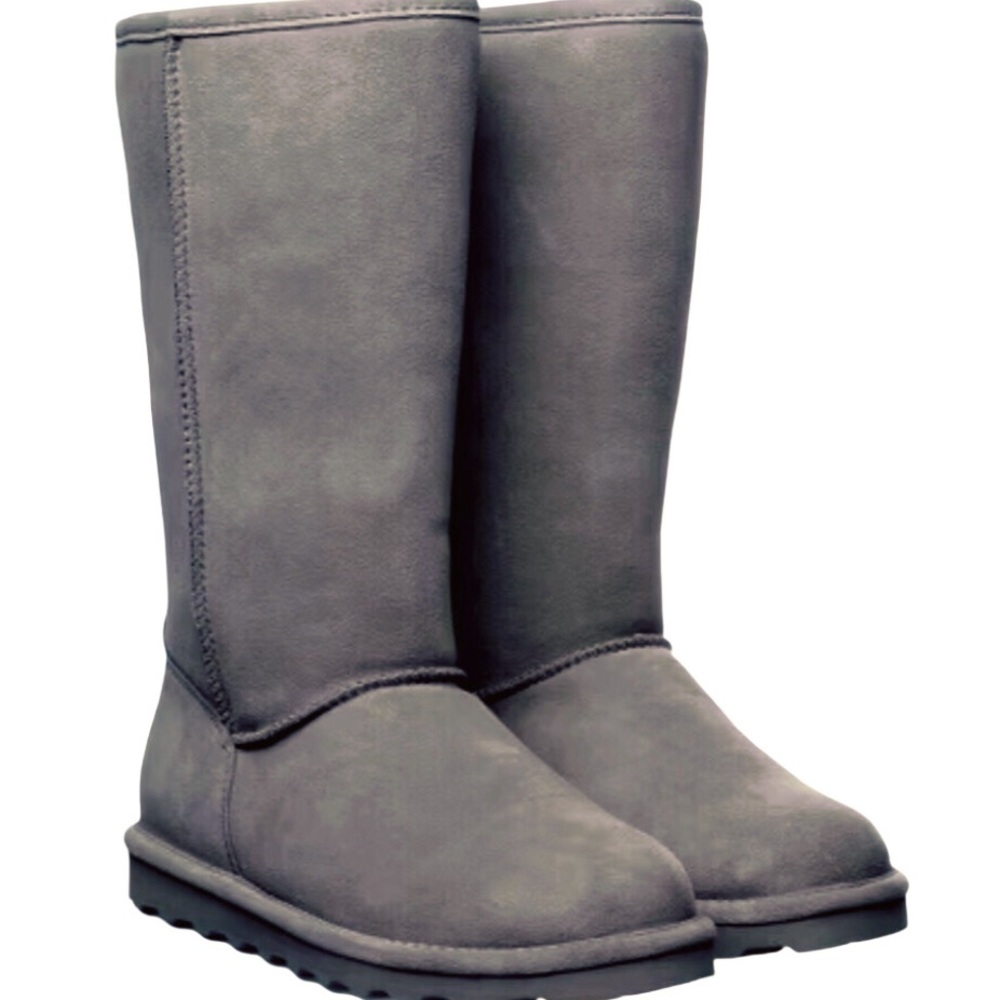 BearPaw Womans Elle Gray Suede Boots Size 10